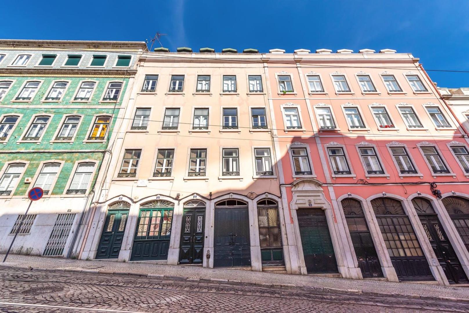Guestready - Porta De Alfama, For Up To 6 Guests! Lägenhet Lisboa Exteriör bild